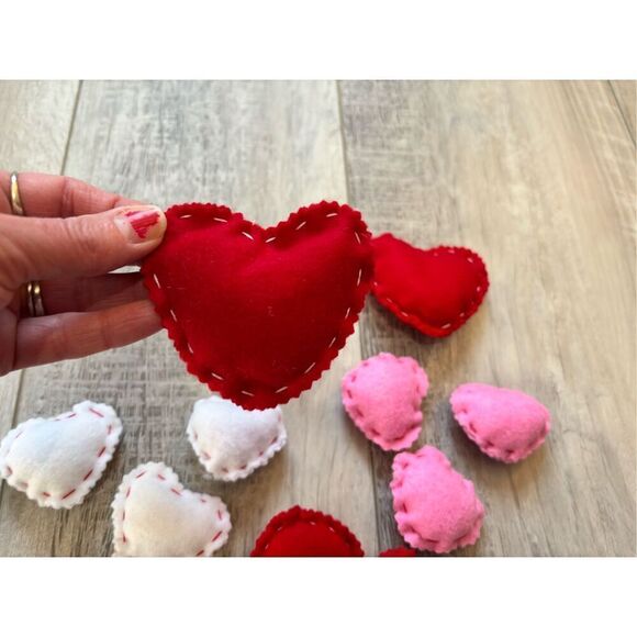 Hobby Lobby Valentines Felt Heart Fillers Decorations - Picture 4 of 6